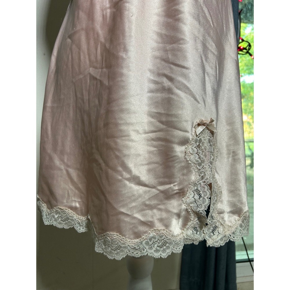 Victorias Secret Satin Lace Trim Slip Dress Pink Mini Chemise M Coquette Bridal - Picture 2 of 8